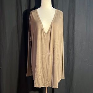 Free People olive fine gauge jersey dolman sleeve top-NWT
